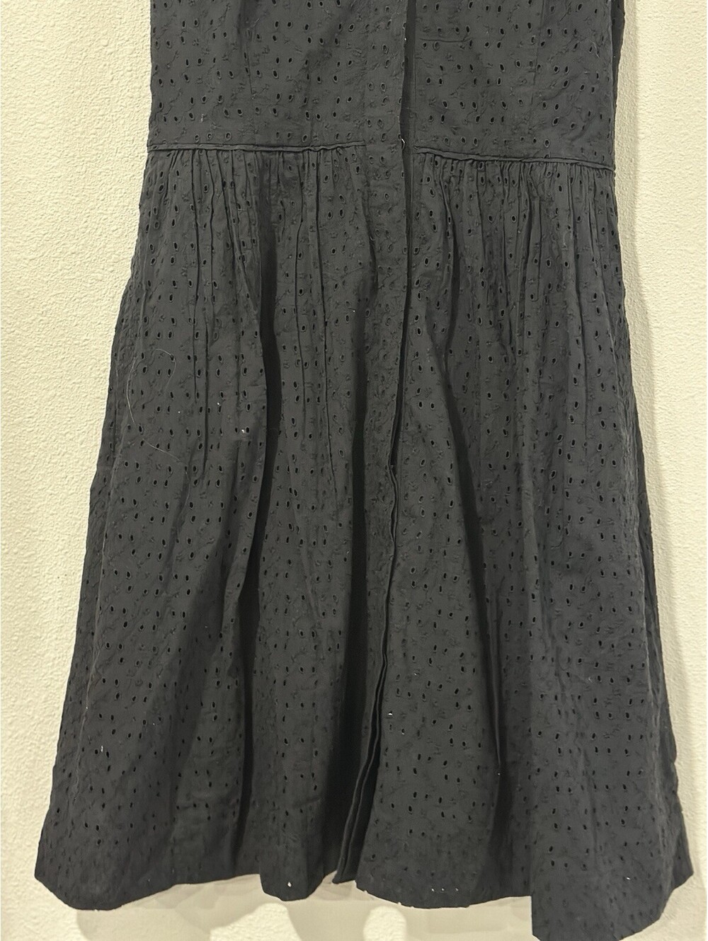 NEW J.Crew Sleeveless Eyelet Shirtdress crafted from 100% cotton Size 4 - Picture 4 of 6